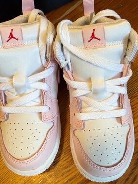 Jordan 1 Mid (TD) Pink Foam and White Toddler Sneakers